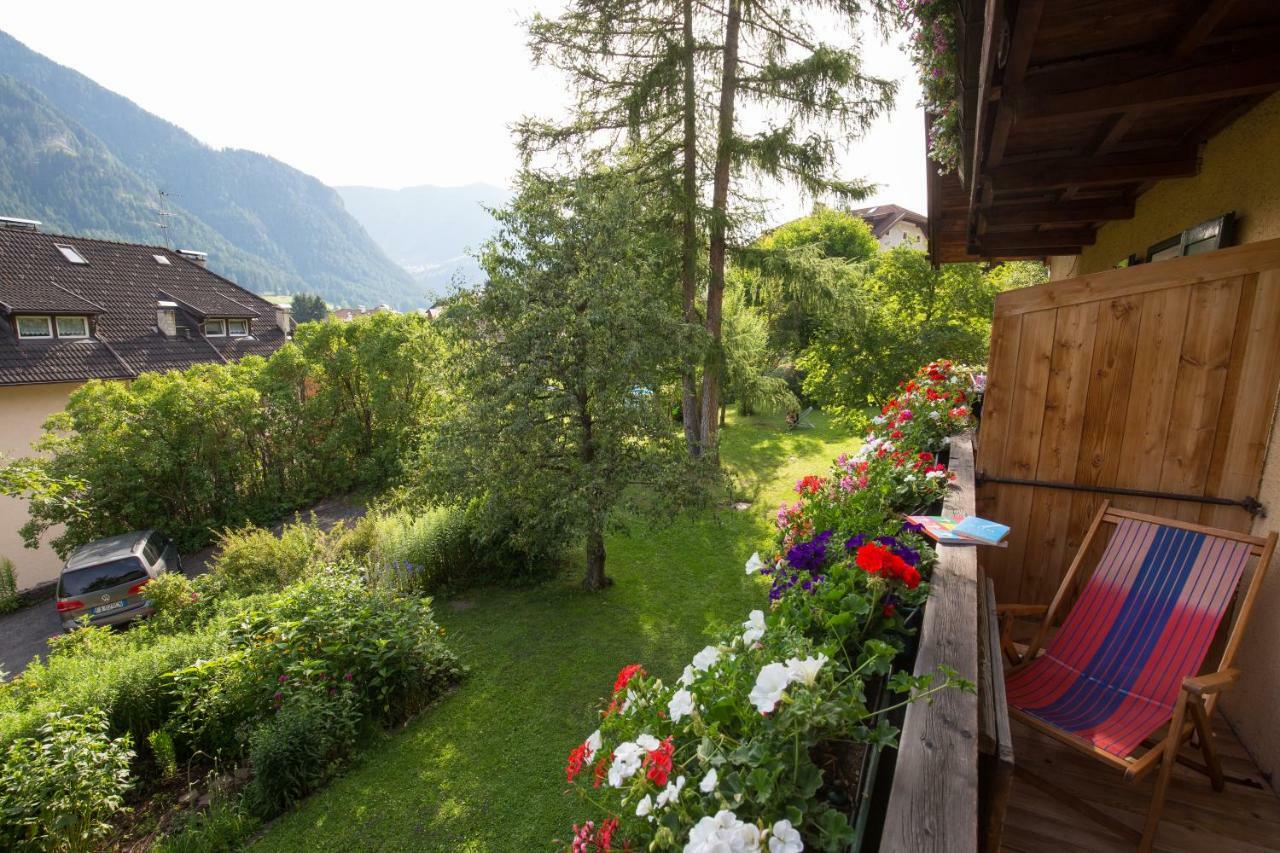 Appartchalet La Rondula Aparthotel Ortisei Exteriör bild