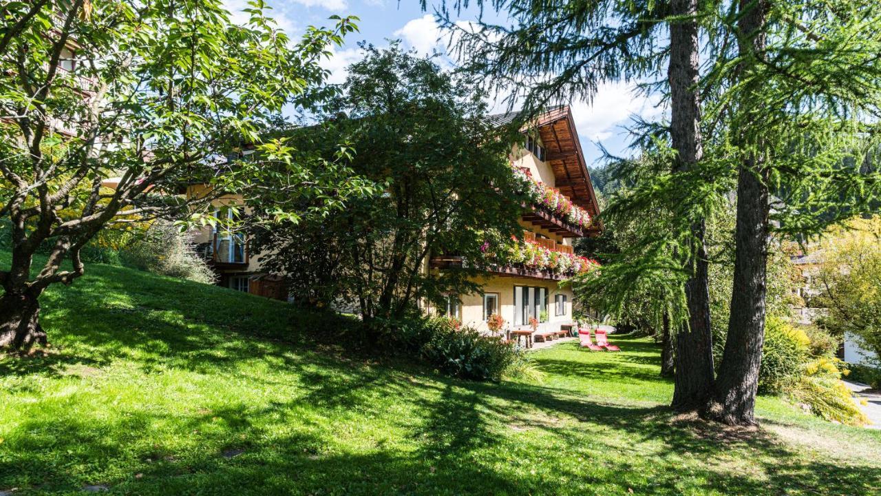 Appartchalet La Rondula Aparthotel Ortisei Exteriör bild